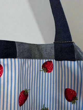 denim bag with printed lining