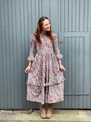 woman wearing floral dress