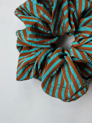 stripe scrunchie